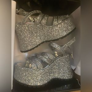 Brand New Delia’s Dollskill Silver Glitter Sandal Wedge Size 8